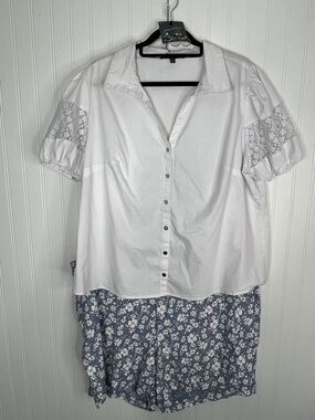 27. Floral and Lace Plus Size Bundle